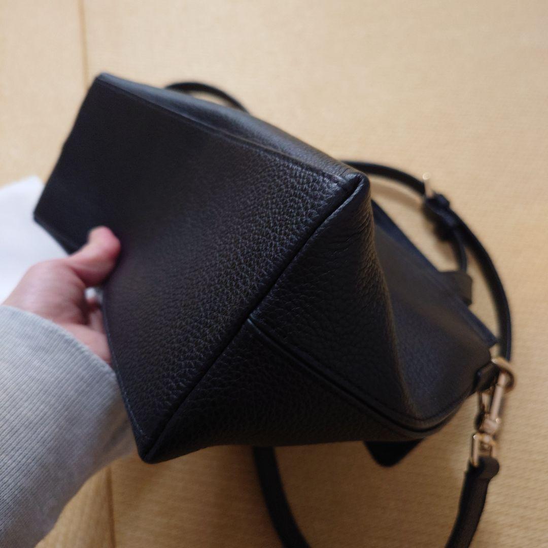 FURLA 黒 レザー ショルダーバッグ