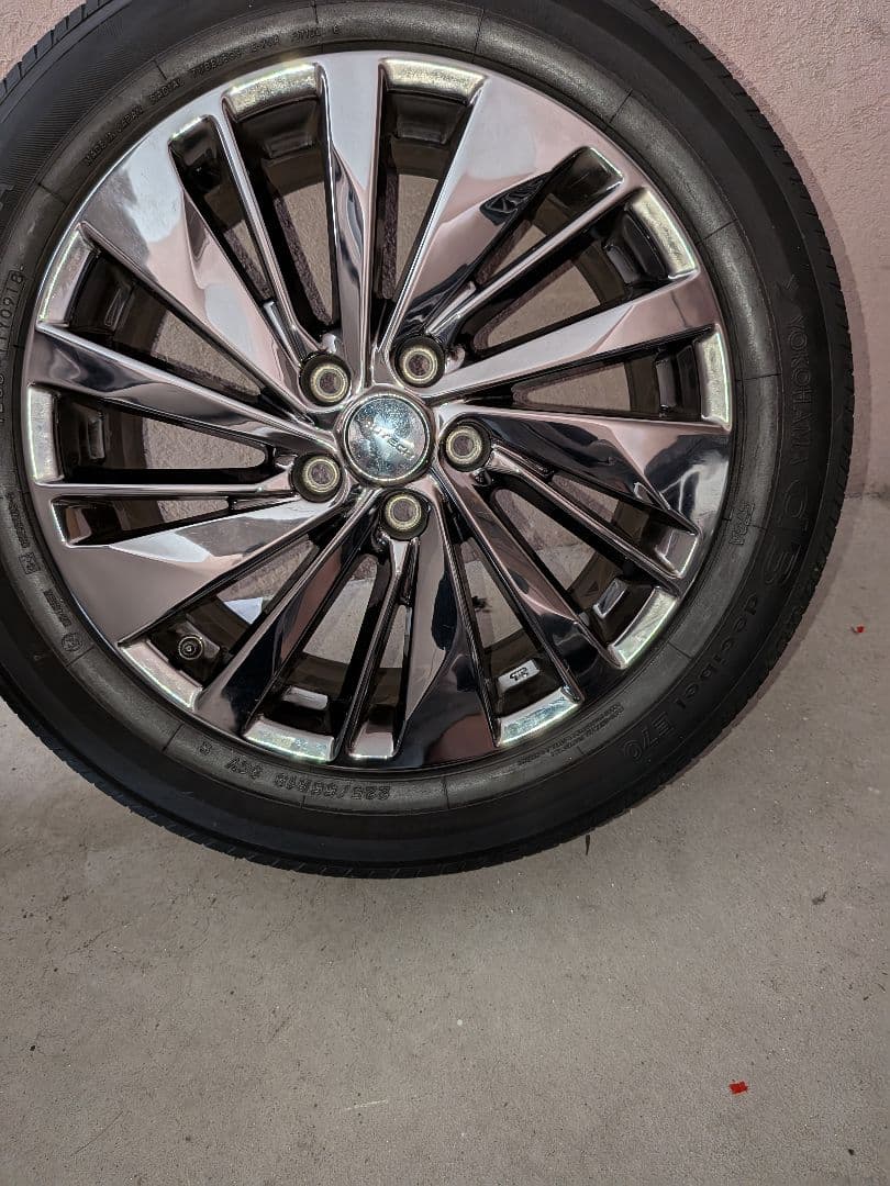 エルグランドe52 AUTECHタイヤホイール225/55/18 4本セット