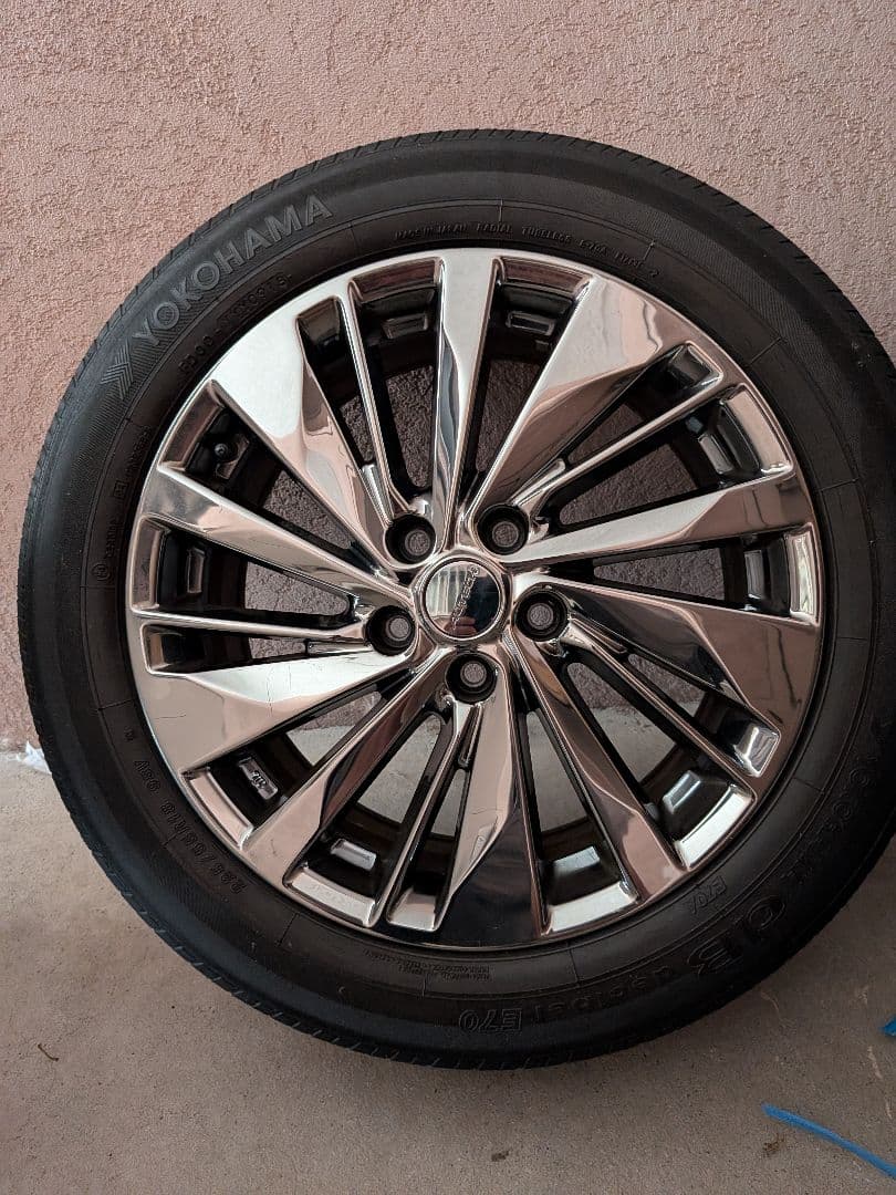 エルグランドe52 AUTECHタイヤホイール225/55/18 4本セット