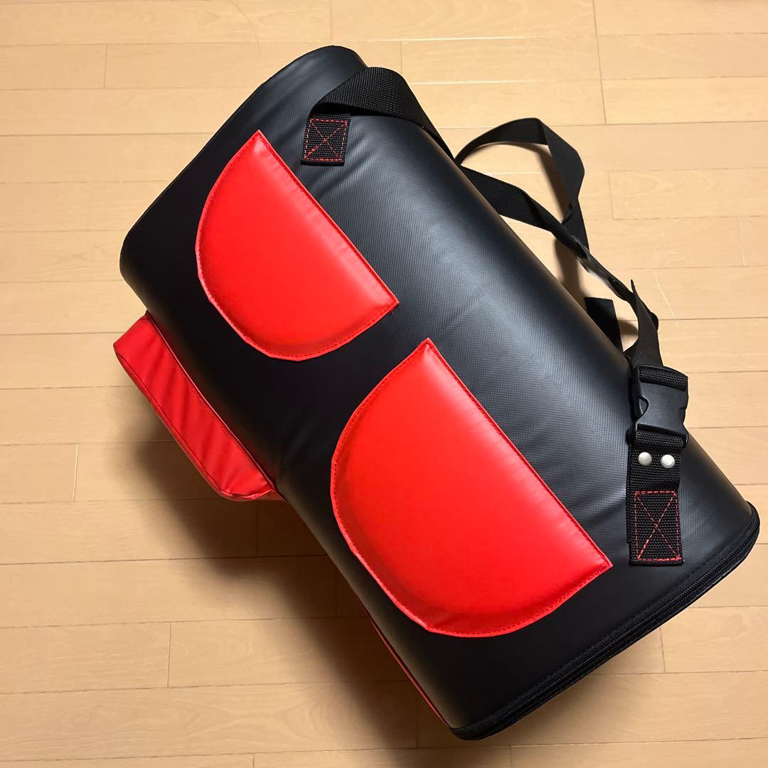 ファイティングロード　ボクシングミット　ボディバッグ
