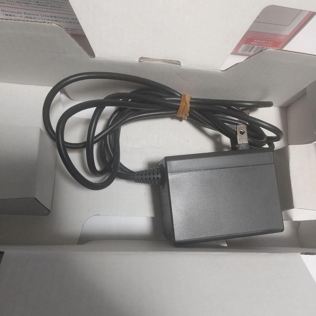 [美品]Nintendo Switch LITE コーラル ピンク 2023年製