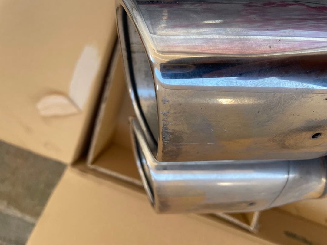 アルファード/ヴェルファイア　モデリスタ　ドレスアップマフラー　HV用