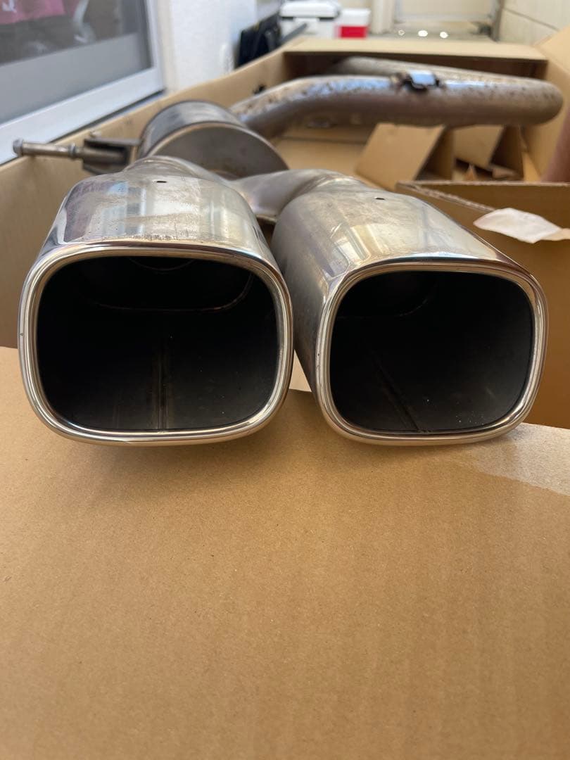 アルファード/ヴェルファイア　モデリスタ　ドレスアップマフラー　HV用