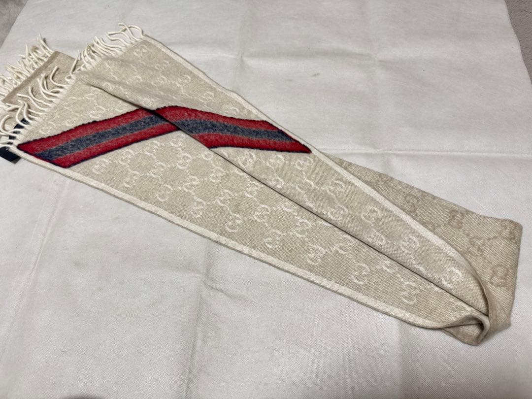 M8041 未使用 GUCCI グッチ マフラー シェリーライン