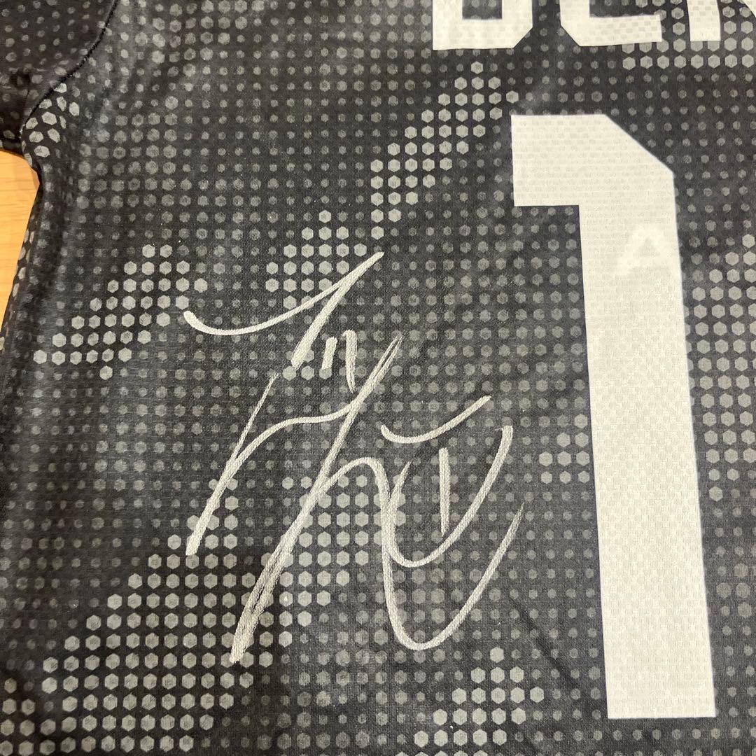 【希少】ウルフドッグス名古屋　限定ユニフォーム　サイン入り