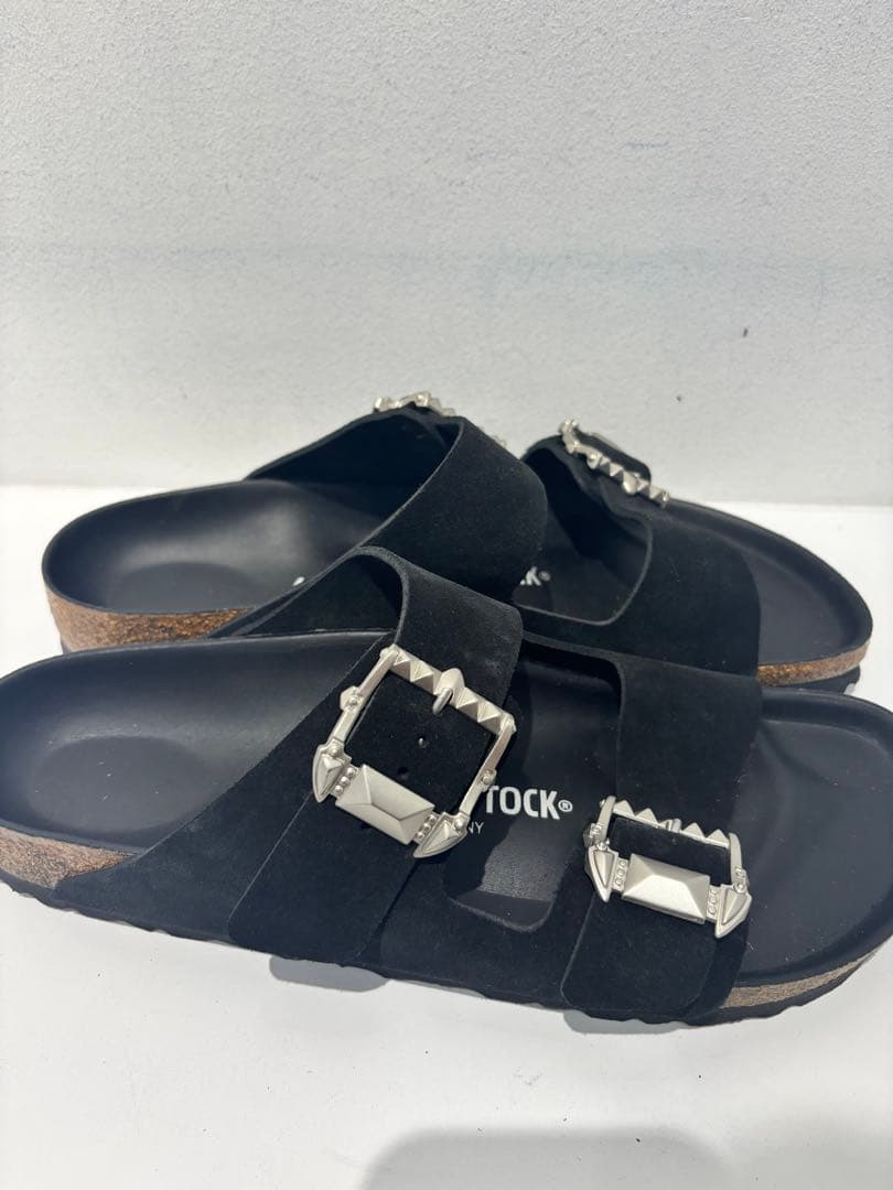 Birkenstock ブラック サンダル スエード 42