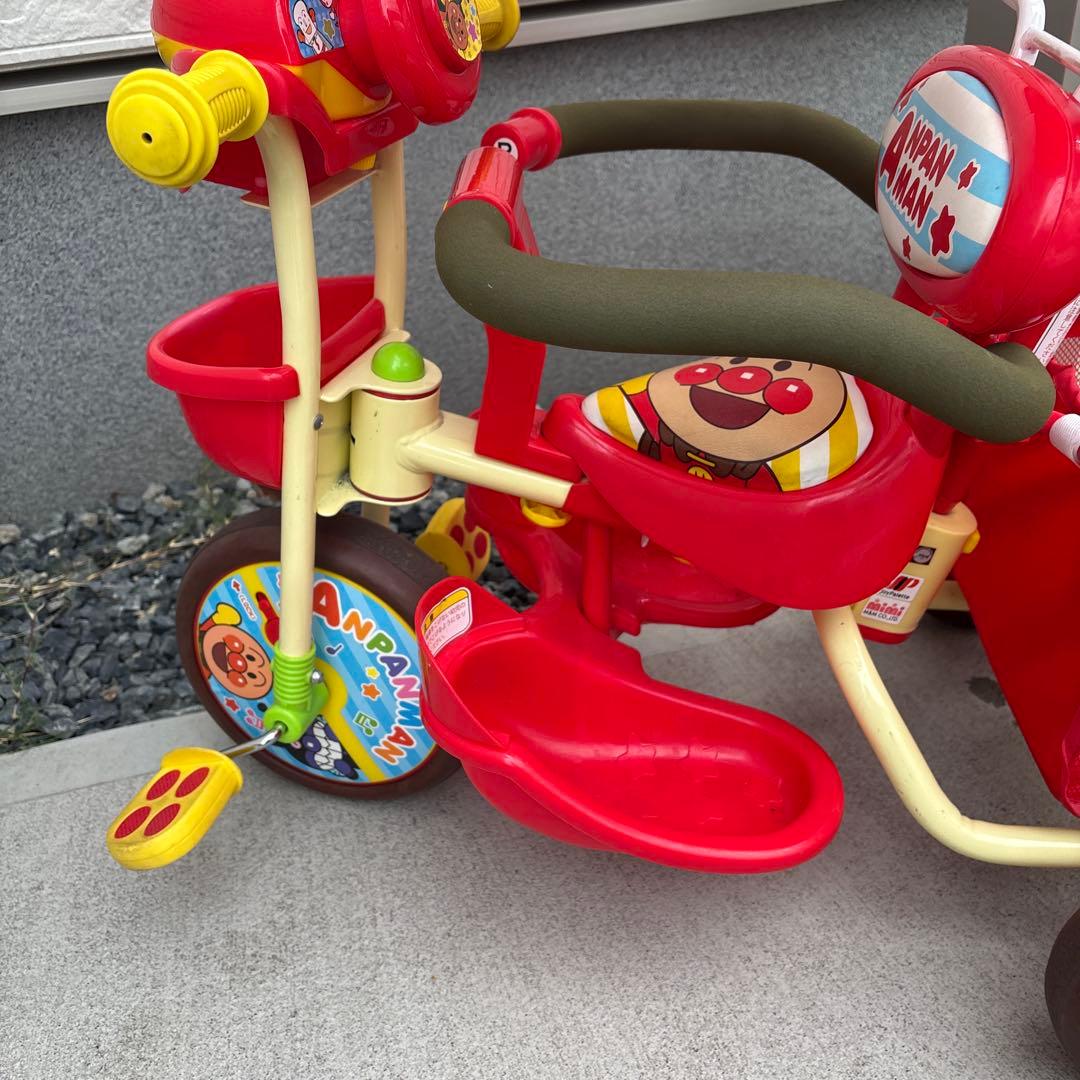 【美品】アンパンマン 三輪車 アンパンマンデラックス2おまけ自転車