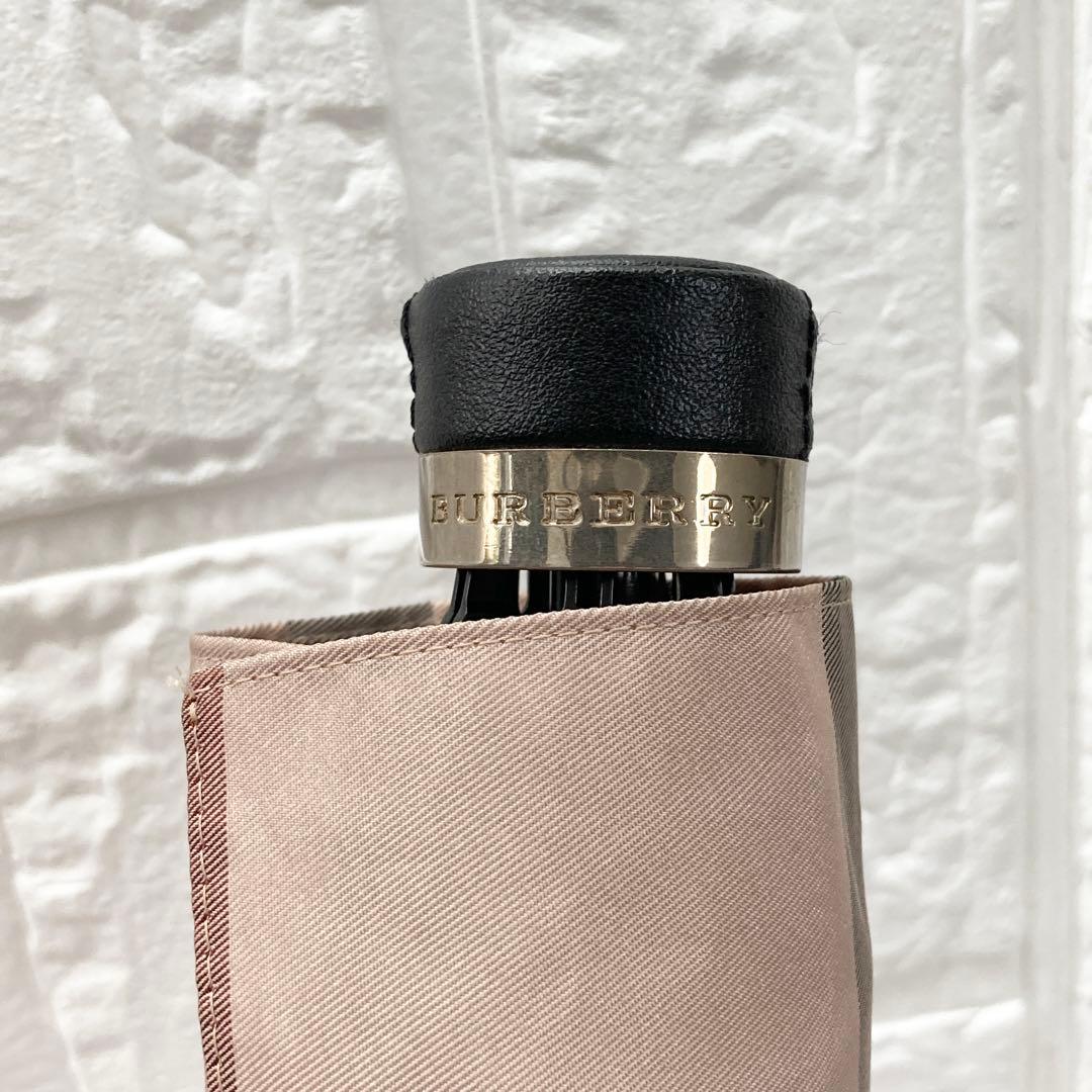 【未使用】バーバリー　折りたたみ傘　ノバチェック　雨傘　ユニセックス　ベージュ系