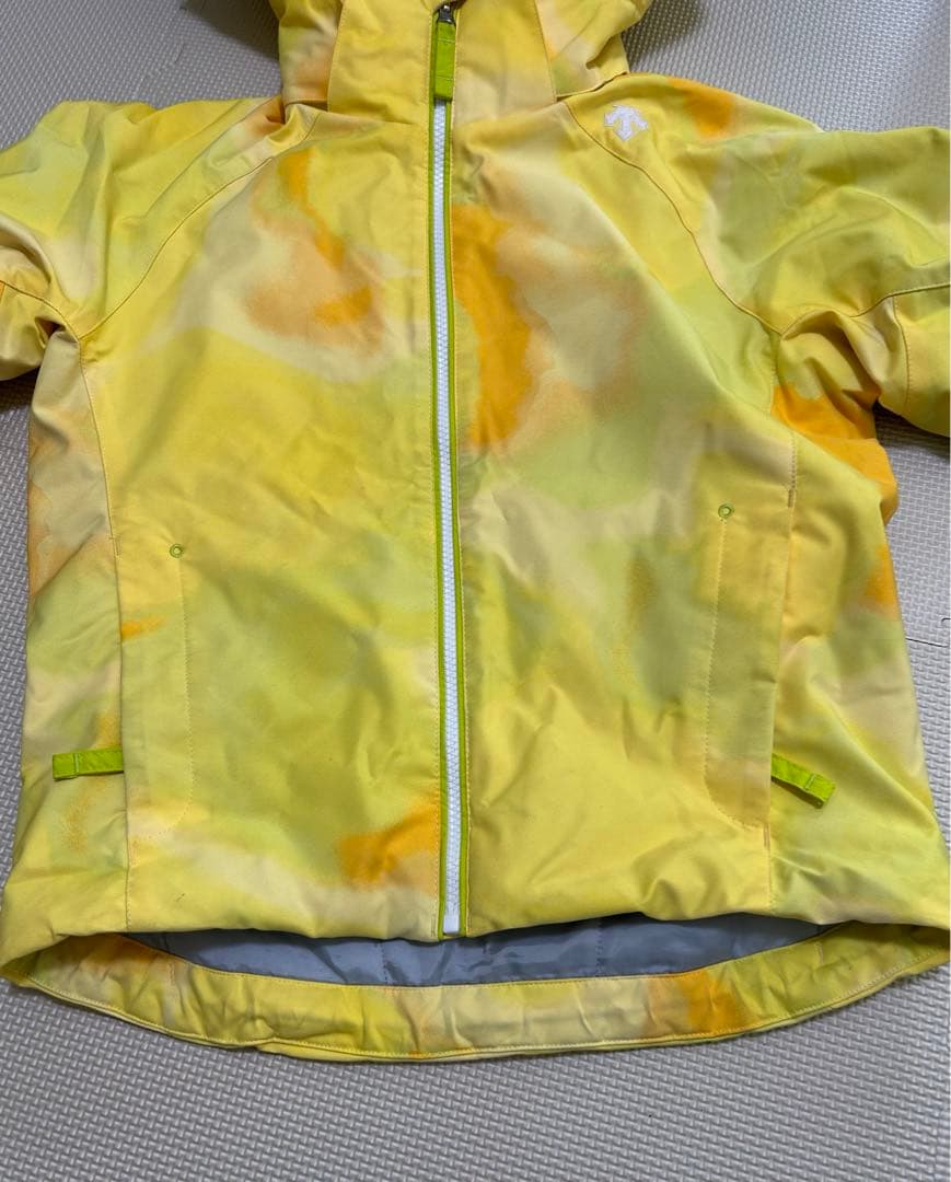 子ども用　スキーウェア　140cm デサント