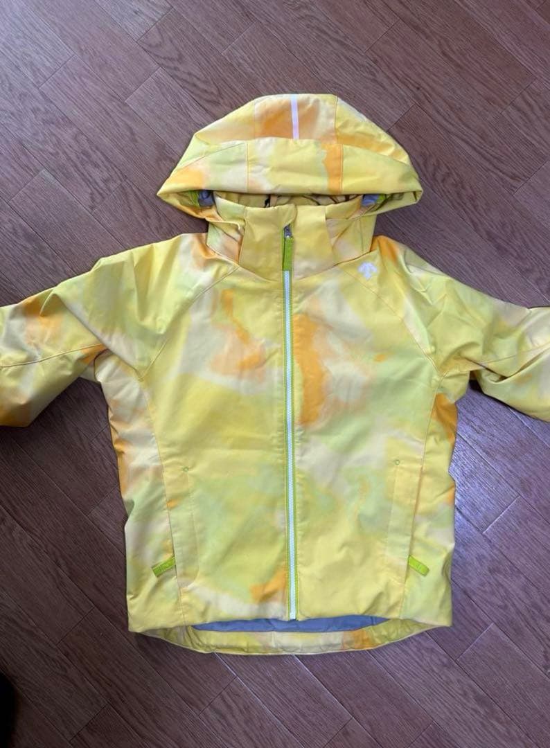 子ども用　スキーウェア　140cm デサント