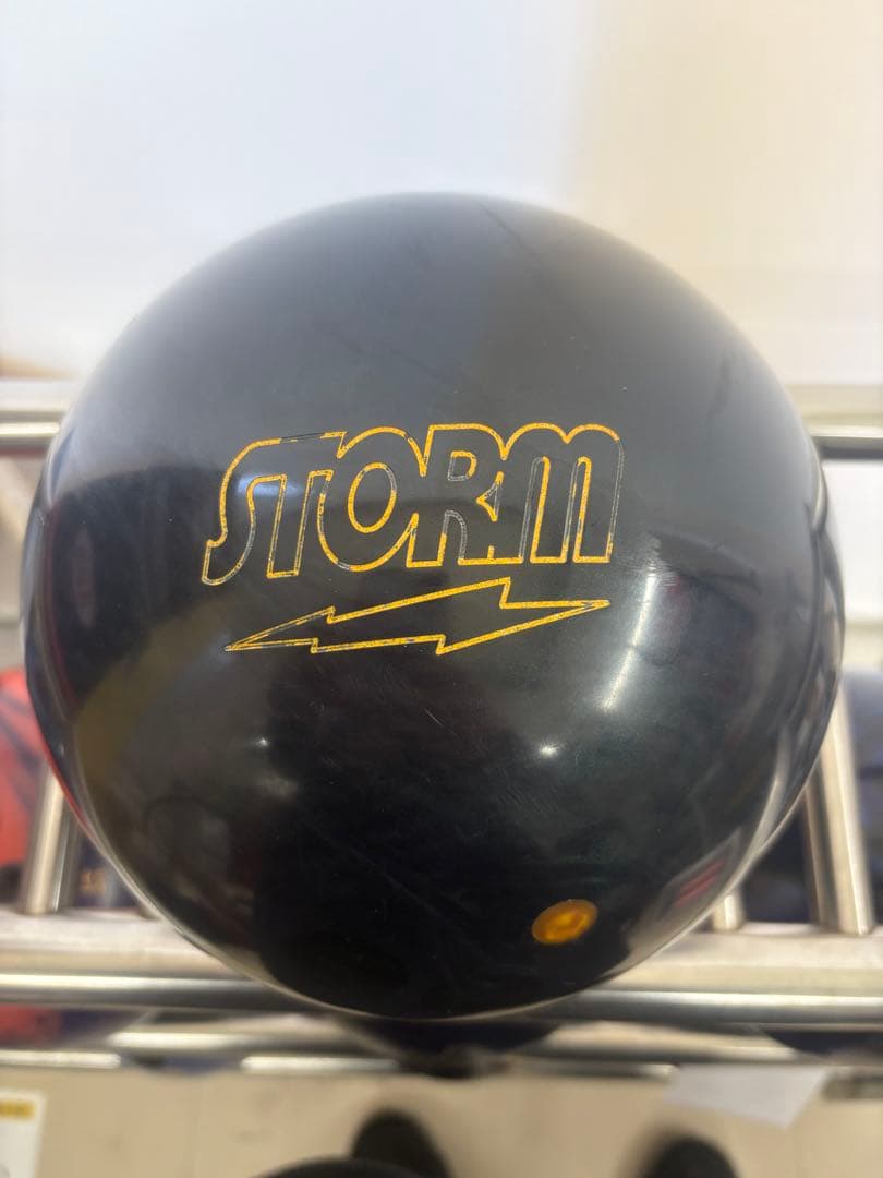 STORM DARK PHYSIX ボウリングボール