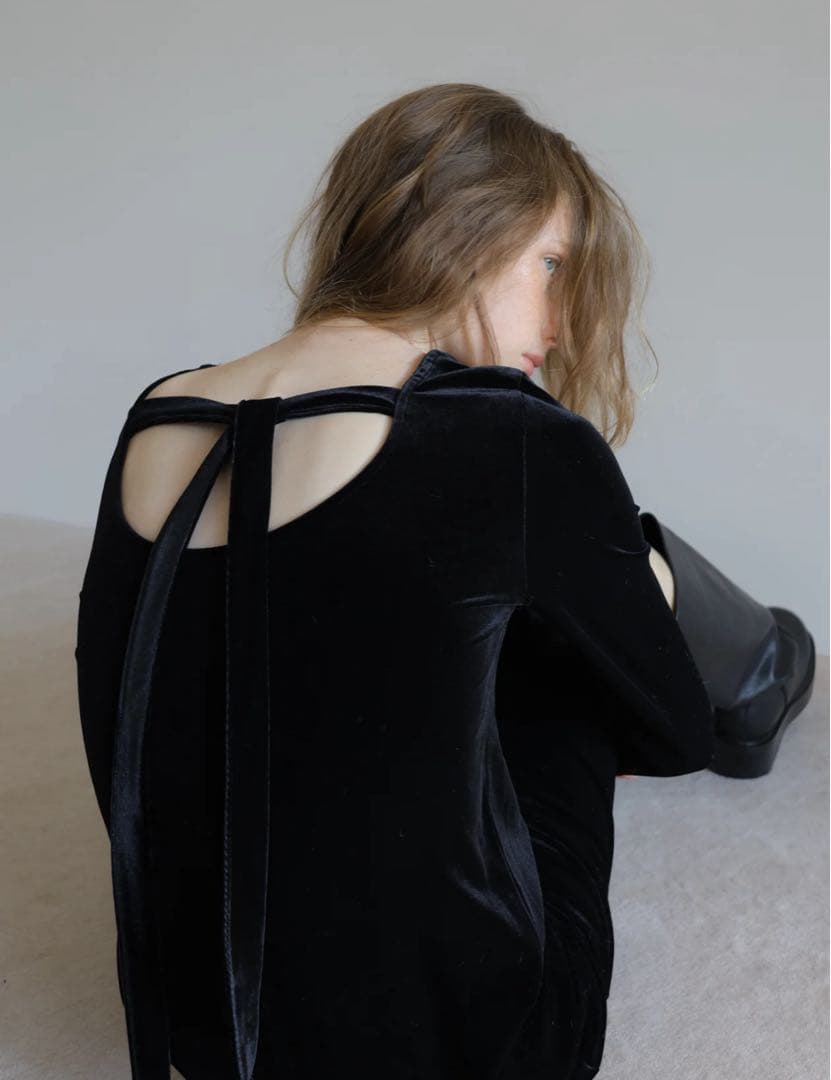 美品【miies miim】BACK RIBBON VELOUR DRESS