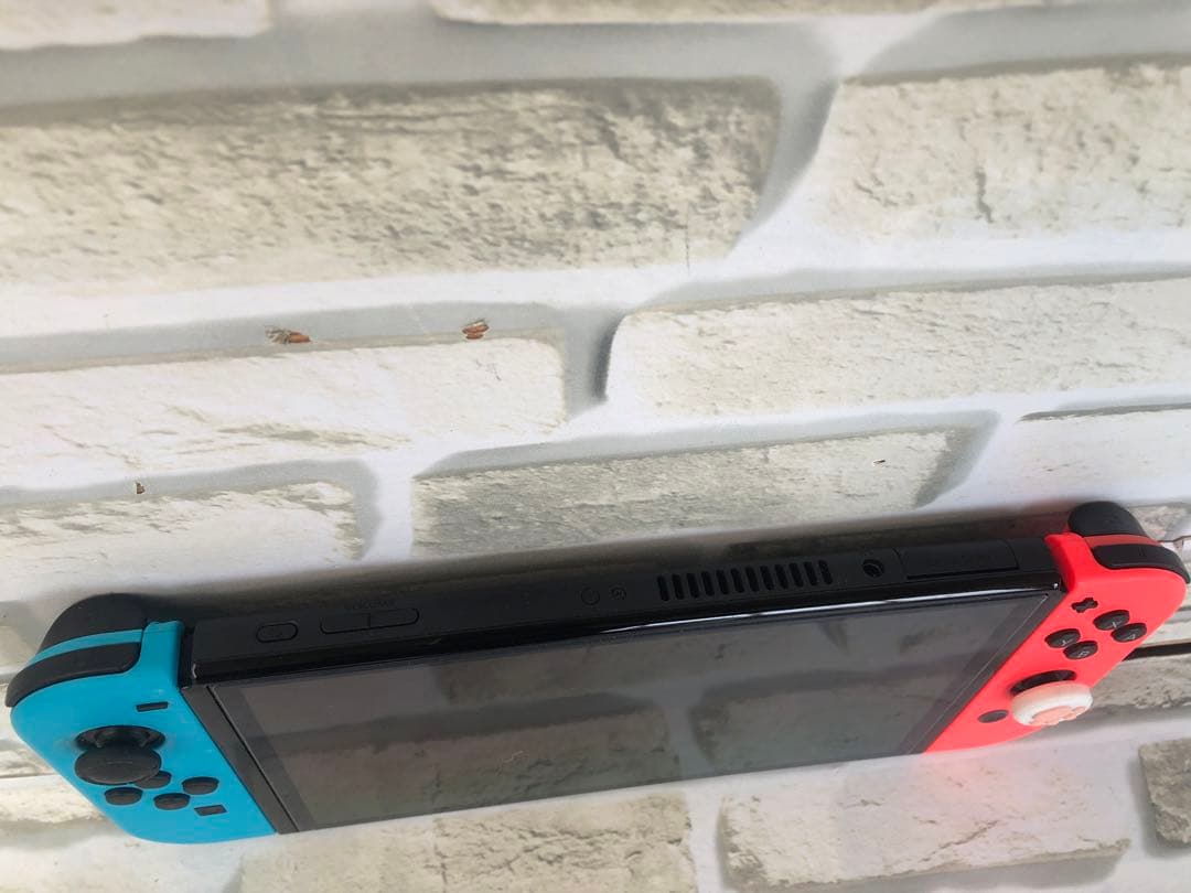 Nintendo Switch Lite 青/赤本体のみ動作品(A140)