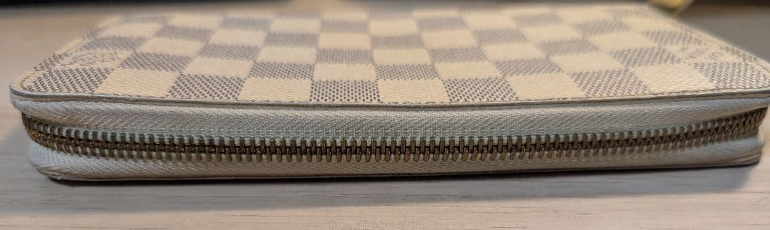 【美品】Louis Vuitton ダミエ・アズール 長財布