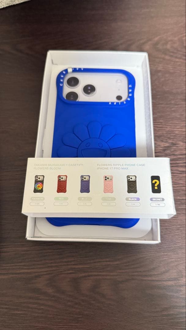 ぴーまん⭐︎～村上隆～FLOWERSBLOOM⭐︎iPhone17proMAX