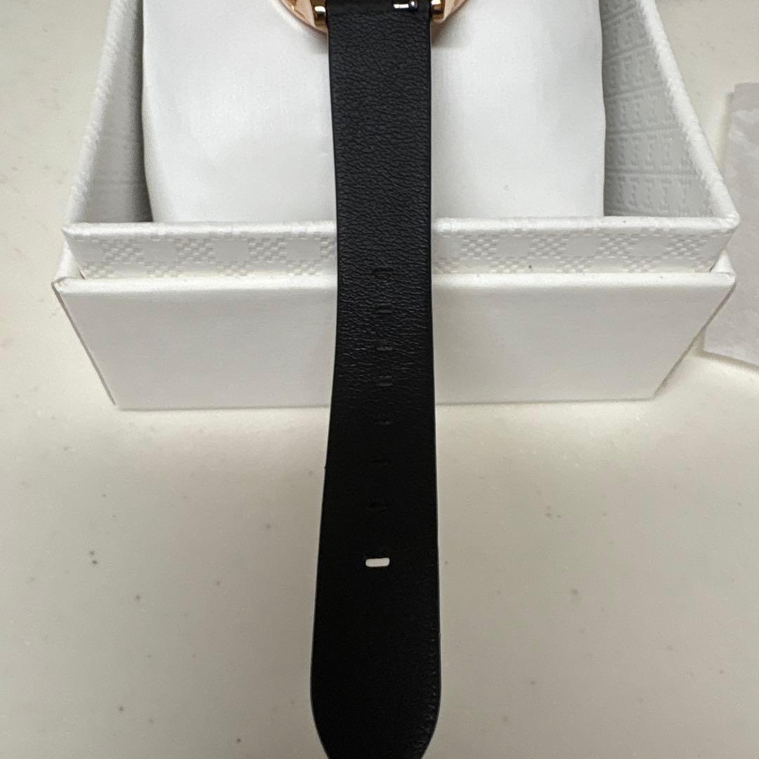 FURLA 腕時計 ブラック/ゴールド　メトロポリス