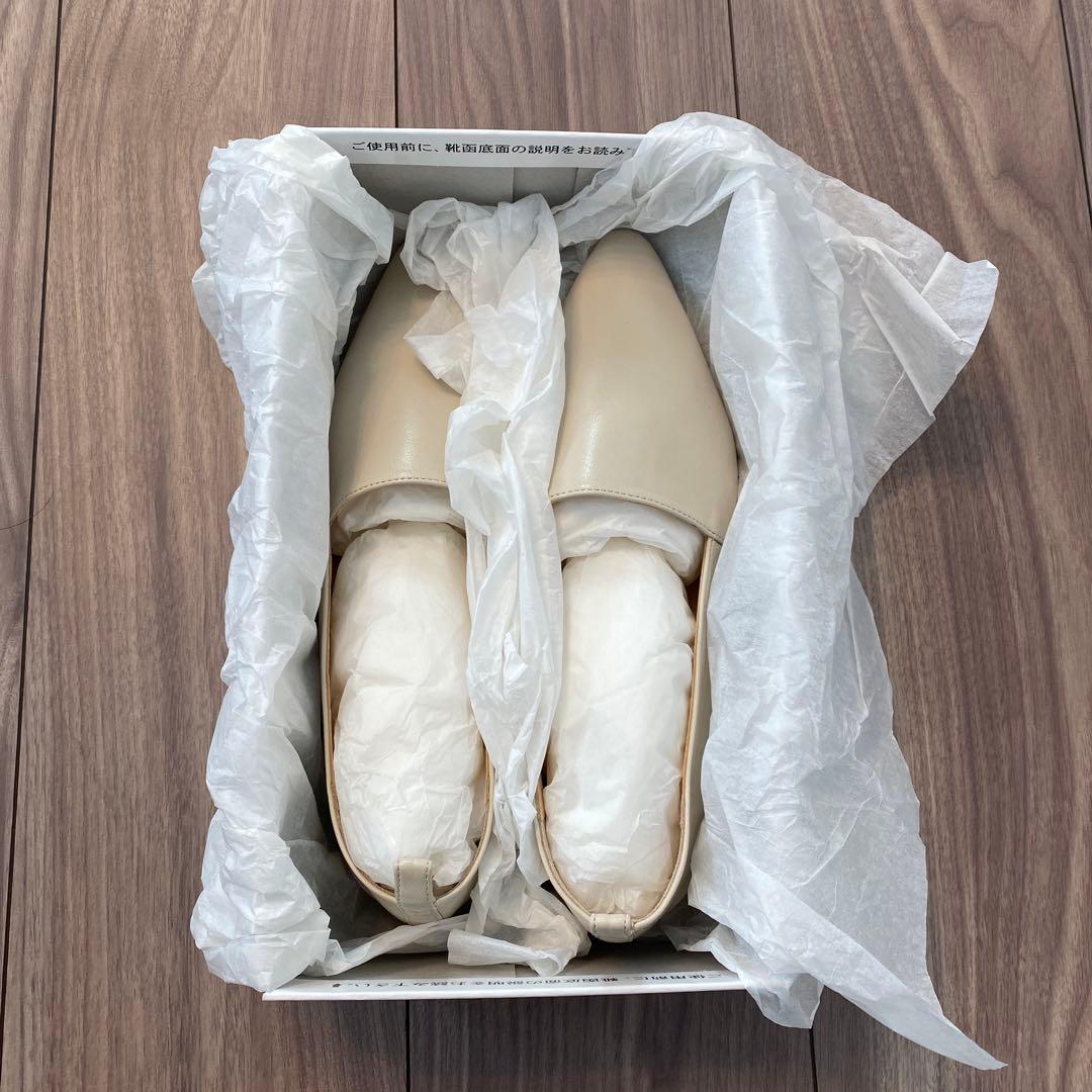 ガリャルダガランテ　【2.718】ソフトスリッポン　アイボリー　サイズ37