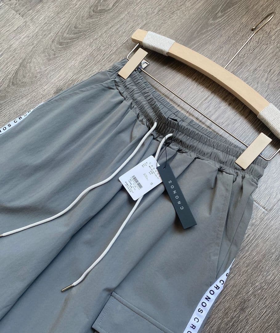 【新品】CRONOSグレー ワイドシルエットカジュアルパンツ