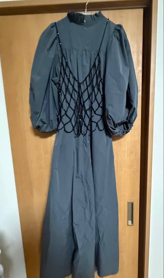 ビームス　CAROLINA GLASER ビーズビスチェ付 ワンピース