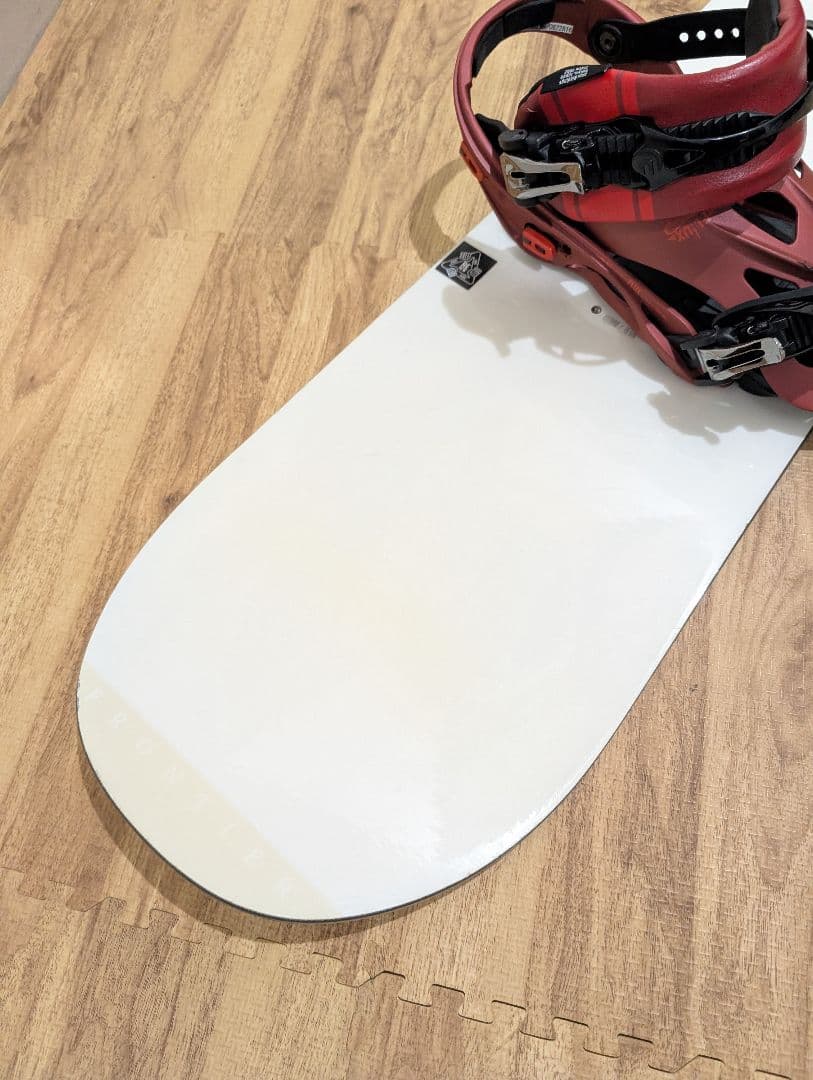 SALOMON Frontier　143cm FLUXビンディング付き