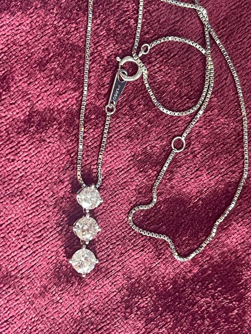 オンナの決意はカタイ⭐︎ 1ct ダイヤ⭐︎PT900 PT850 トリロジー