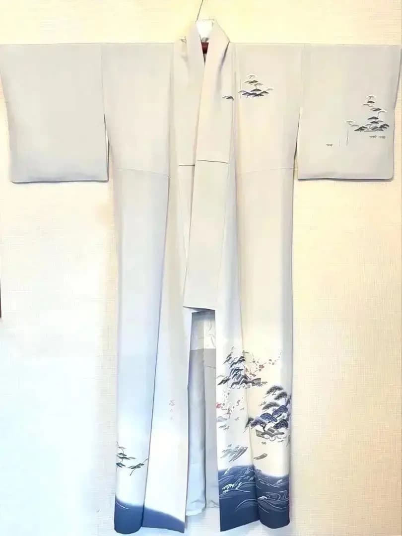 ご予約中です。逸品 名門上野家二代目上野為二氏 京友禅 正絹訪問着 秀逸松文様