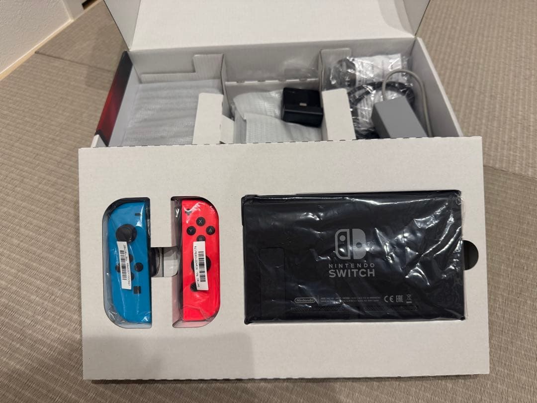 Nintendo Switch +プロコン SDカードセット