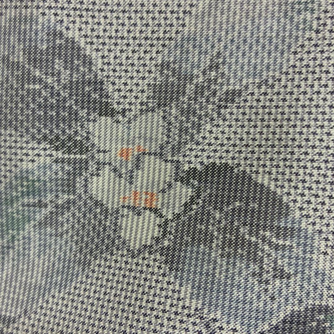 D196 本場白大島紬　藤絹織物　花模様　正絹着物　袷　しつけ糸付き未使用極美品