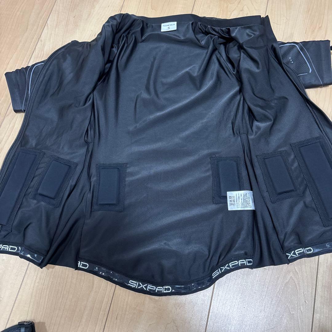 SIXPAD シックスパッド　パワースーツ上下レディースSサイズ