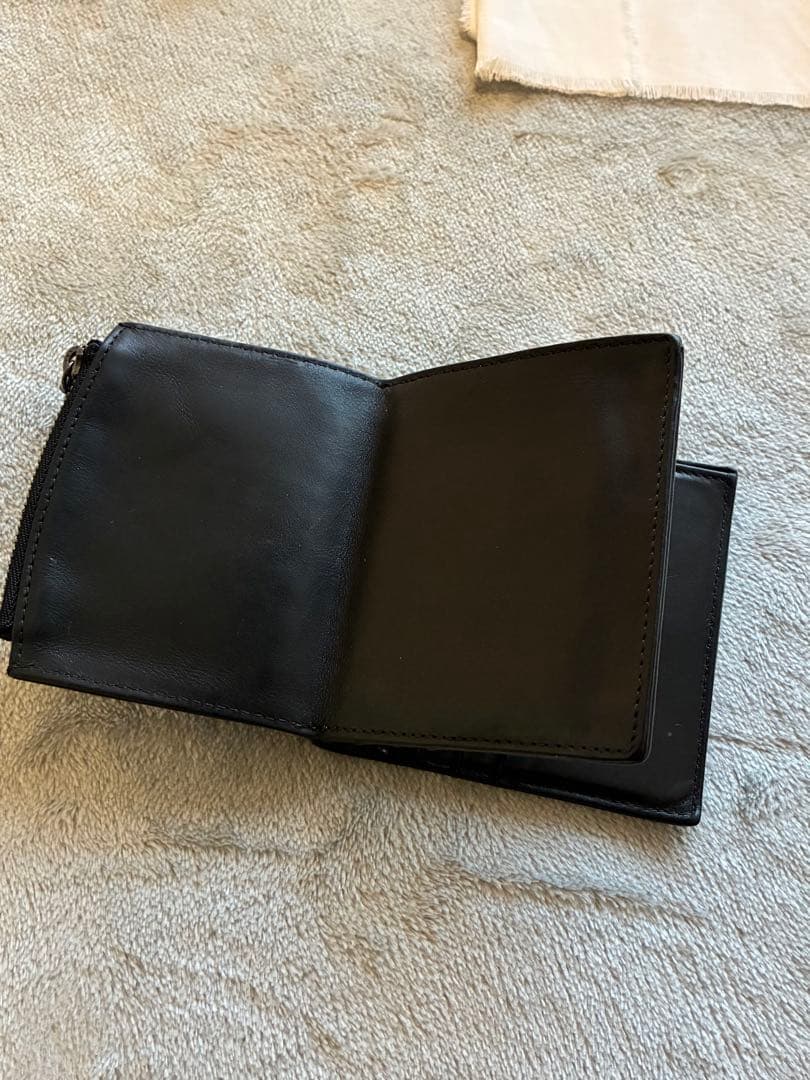 メゾンマルジェラ 二つ折り財布