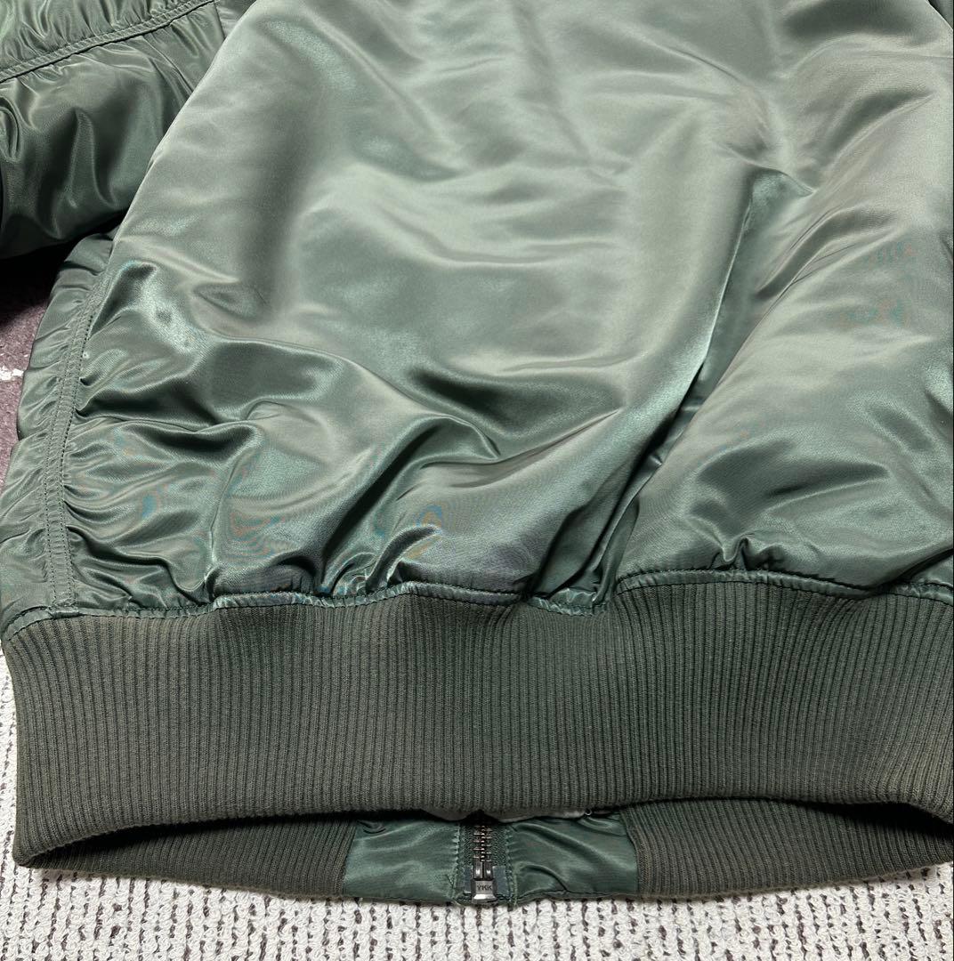 ALPHA 20012 MA1 TIGHT DTEC 脱着式レイヤードフード付き