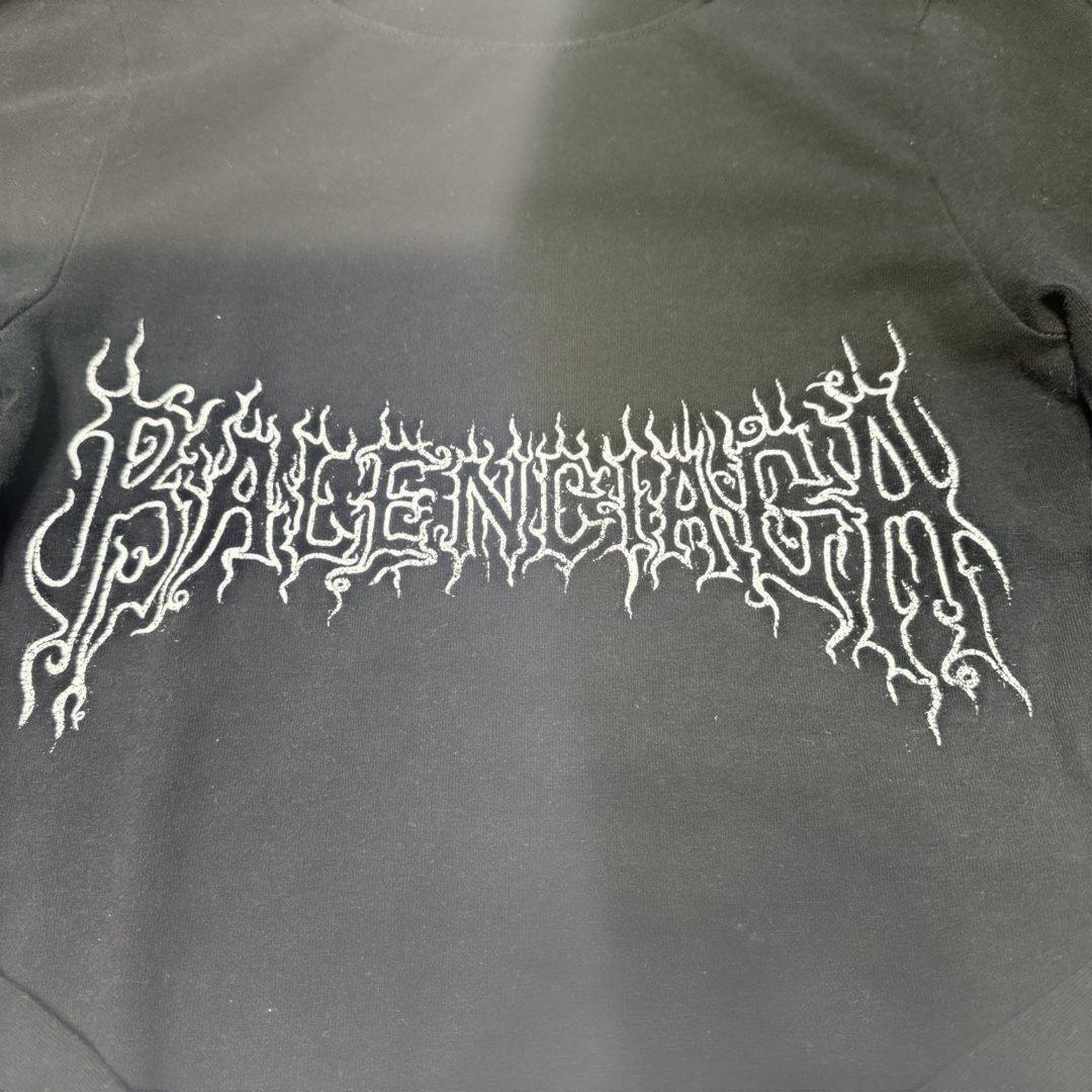 バレンシアガ（BALENCIAGA）グラフィック ロングスリーブTシャツ XS