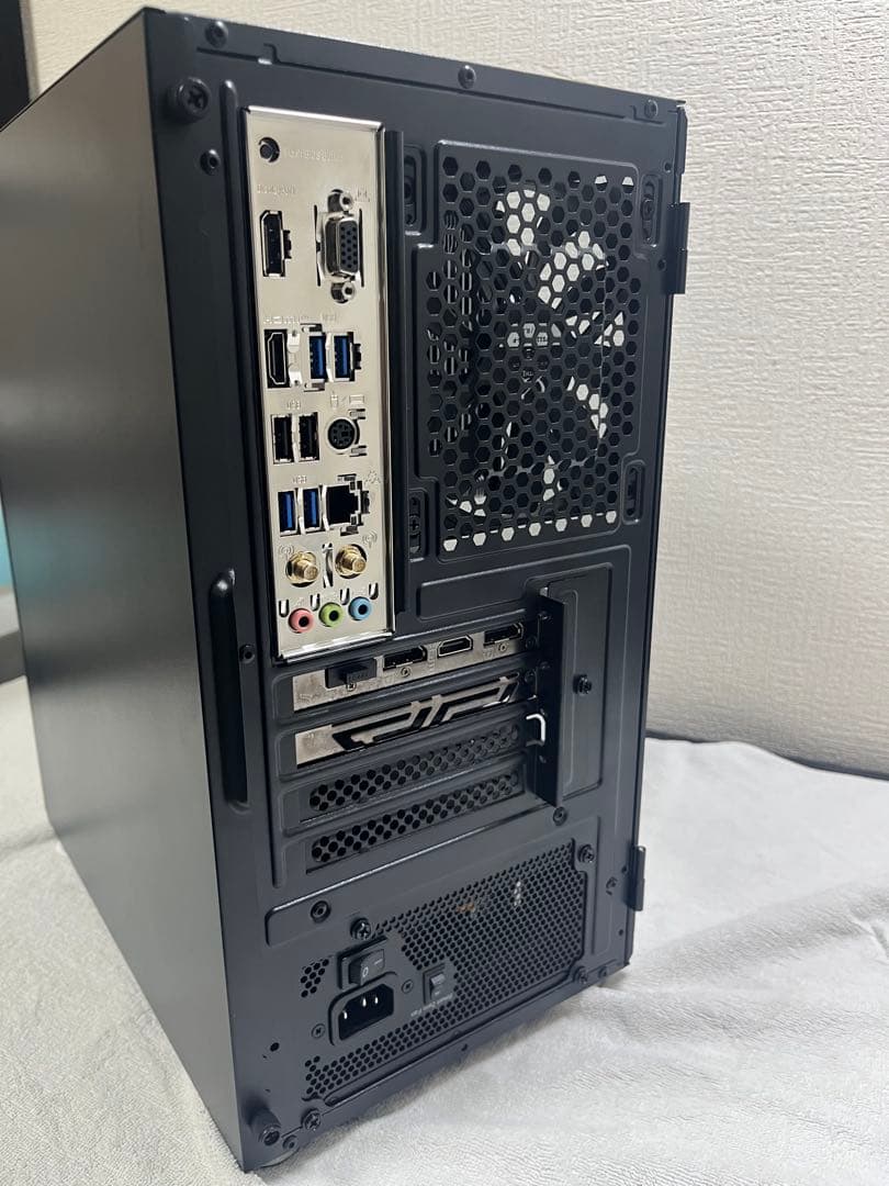 Ryzen7 5700X 32GB SSD1TB Win11 GPUなし