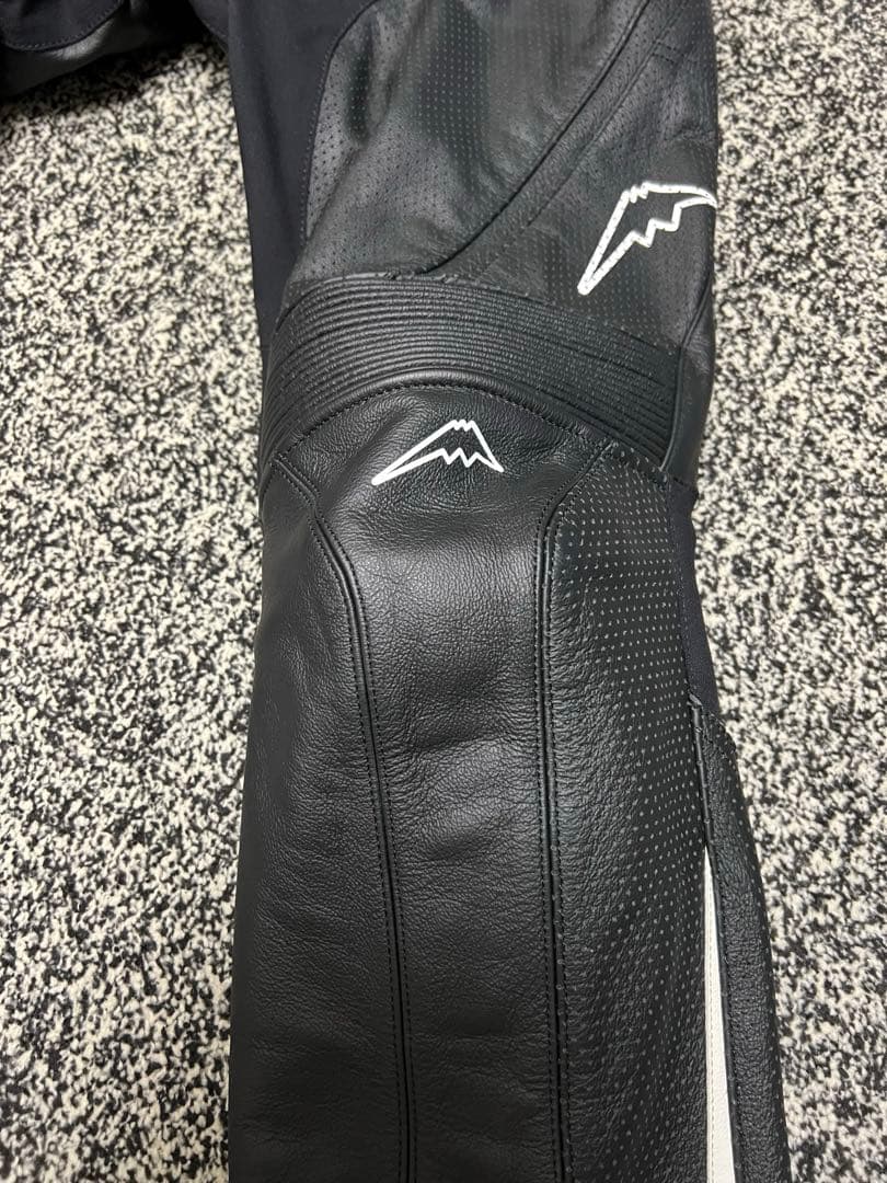 【未使用】クシタニ　K-1067M グルーヴメッシュパンツ　Ｌサイズ