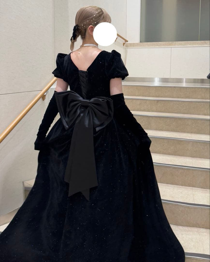 ★ラメベルベットドレス ブラック★ リボン／ベルト／パニエ／ロング手袋付き