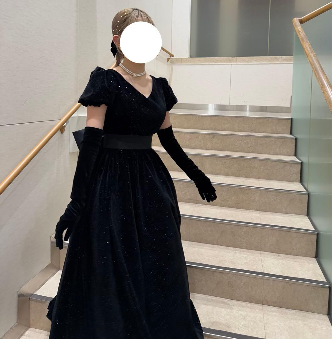 ★ラメベルベットドレス ブラック★ リボン／ベルト／パニエ／ロング手袋付き