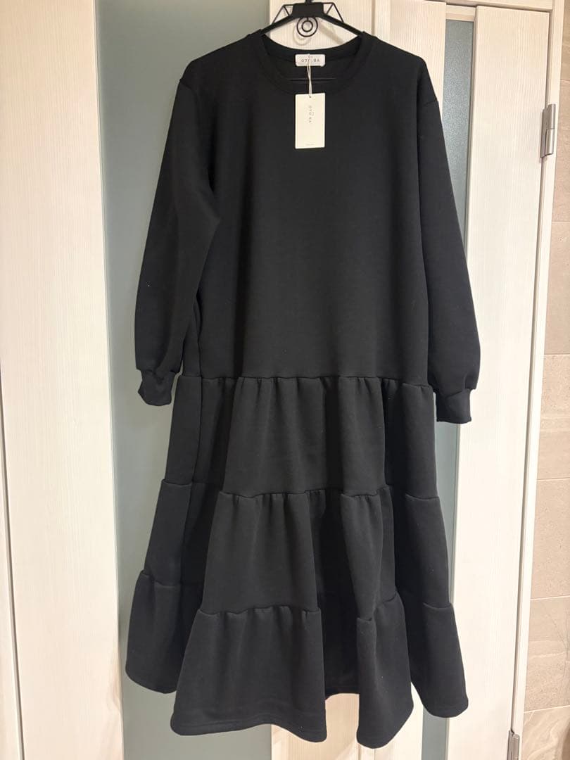 プラスオトハ OTO.HA ティアードスウェットワンピース ブラック 新品未使用