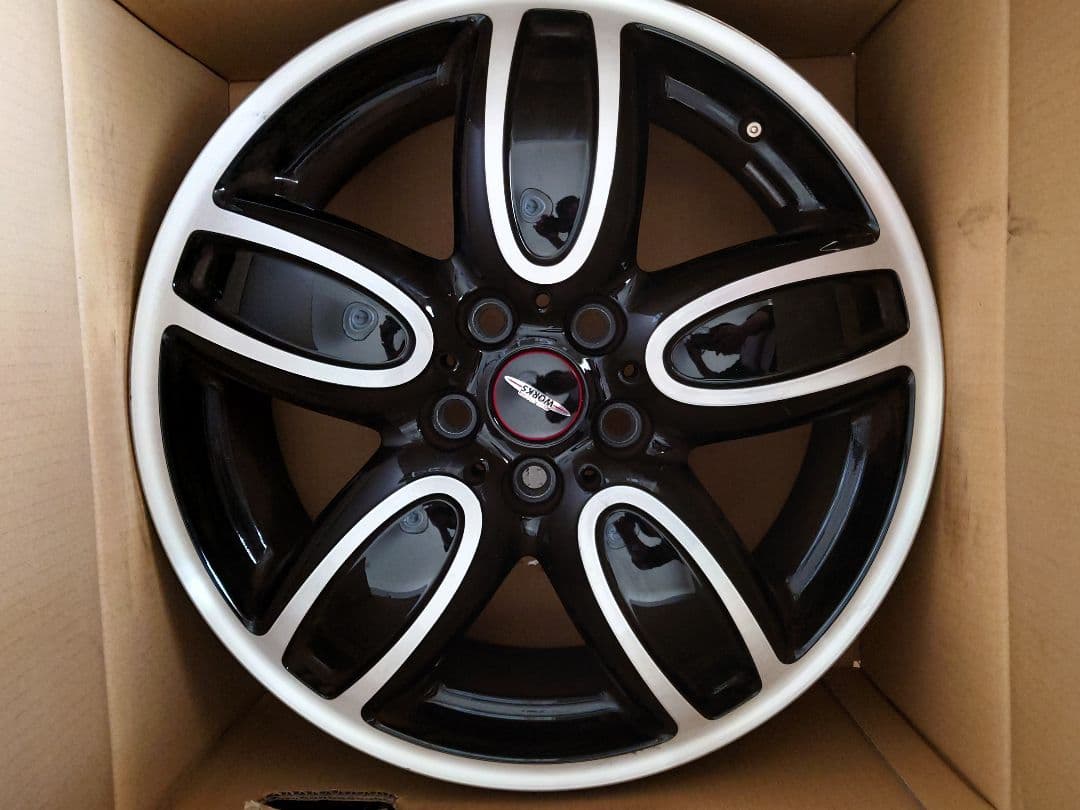 MINI JCW 純正　18インチ ホイールセット F56