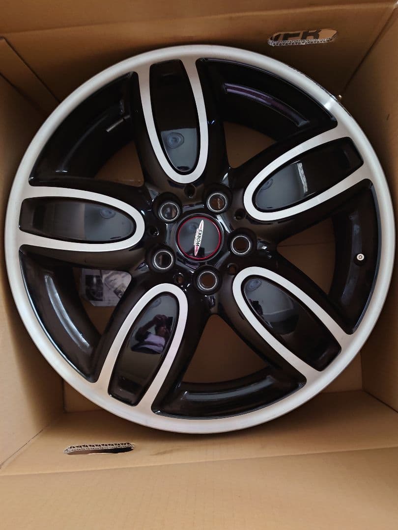 MINI JCW 純正　18インチ ホイールセット F56