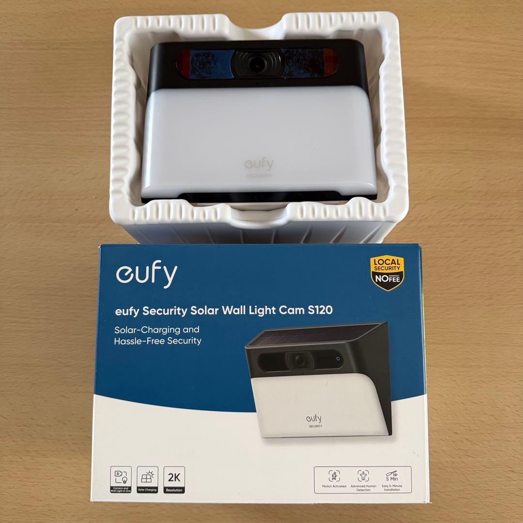 【アウトレット品】eufySecurity WallLight Cam S120