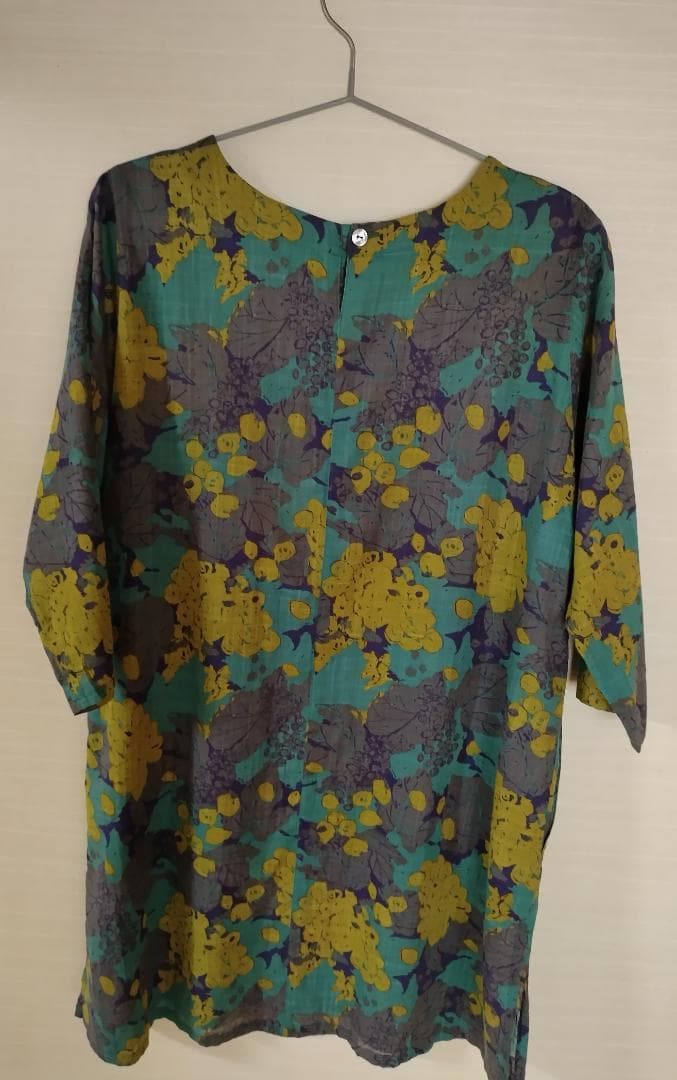 群言堂 スラブローン　葡萄柄チュニック