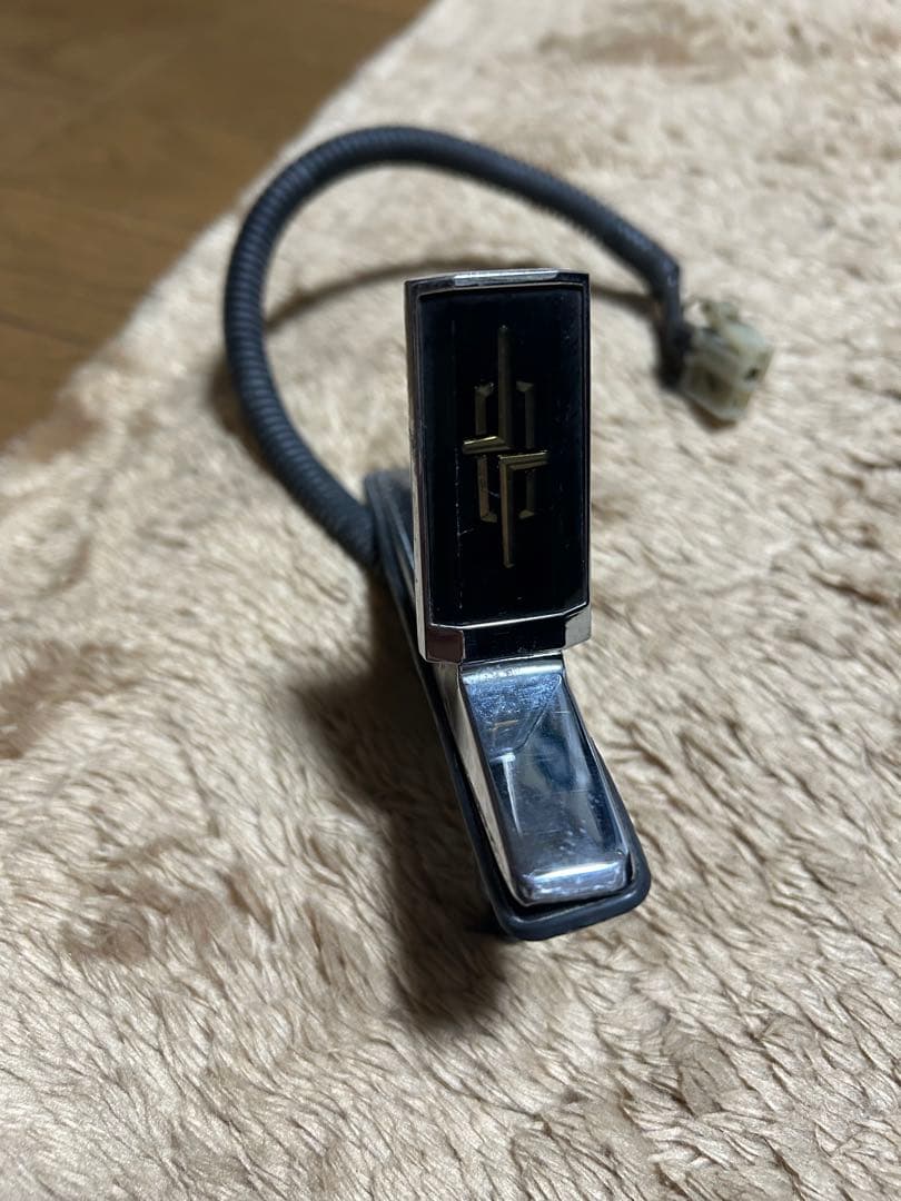 y30 ボンネットマスコット