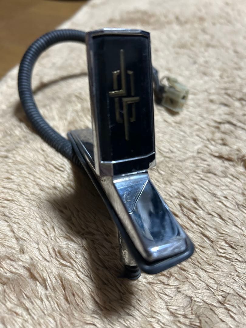 y30 ボンネットマスコット