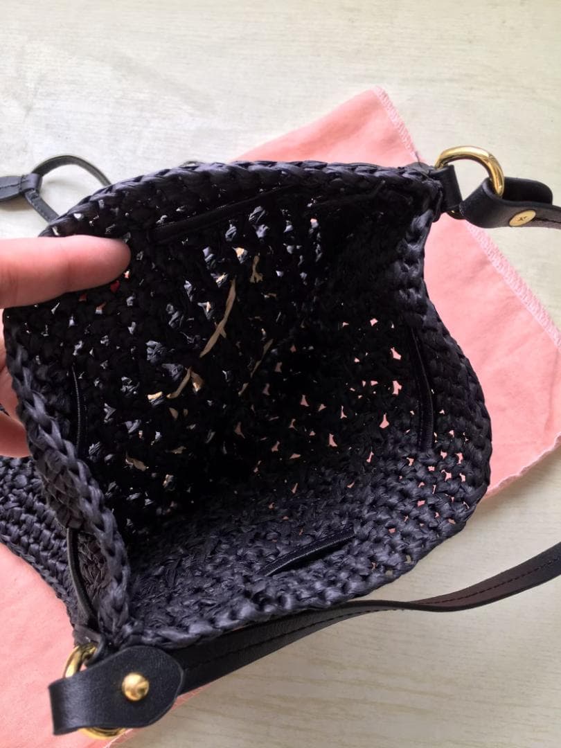 編みバッグハンドバッグ　❧早い者勝ち❧ラフィアベージュ黒