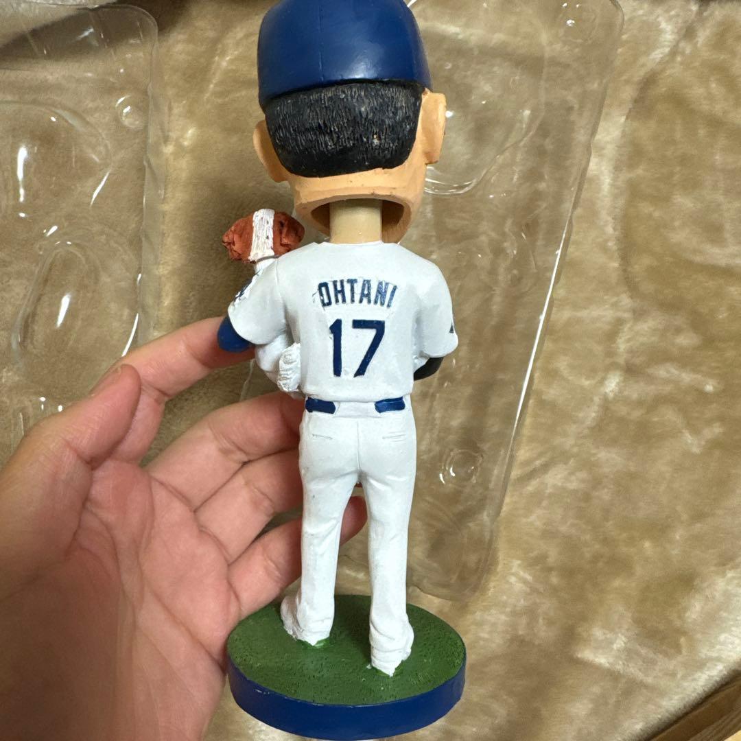 DECoy デコピン 大谷翔平 ボブルヘッド