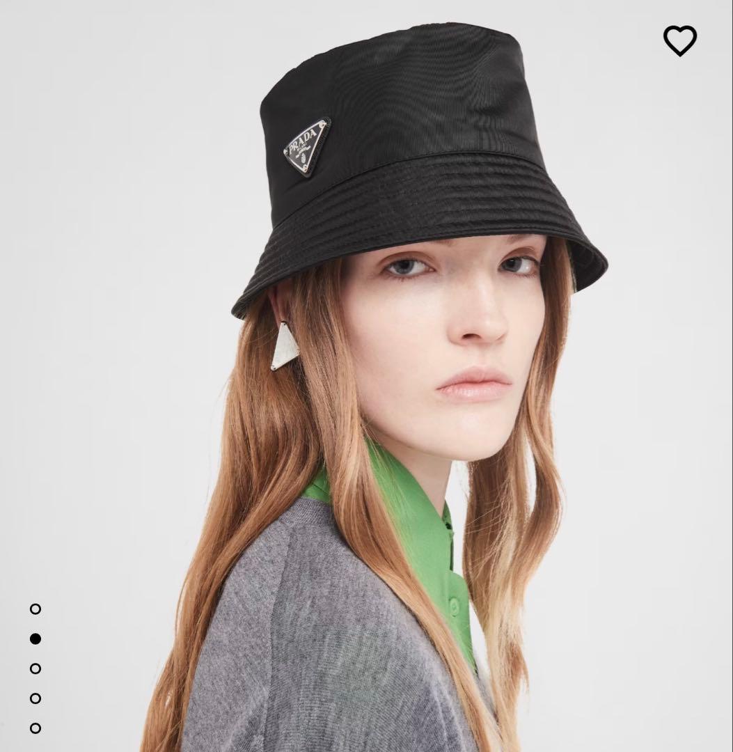 PRADA ナイロン　バケハ