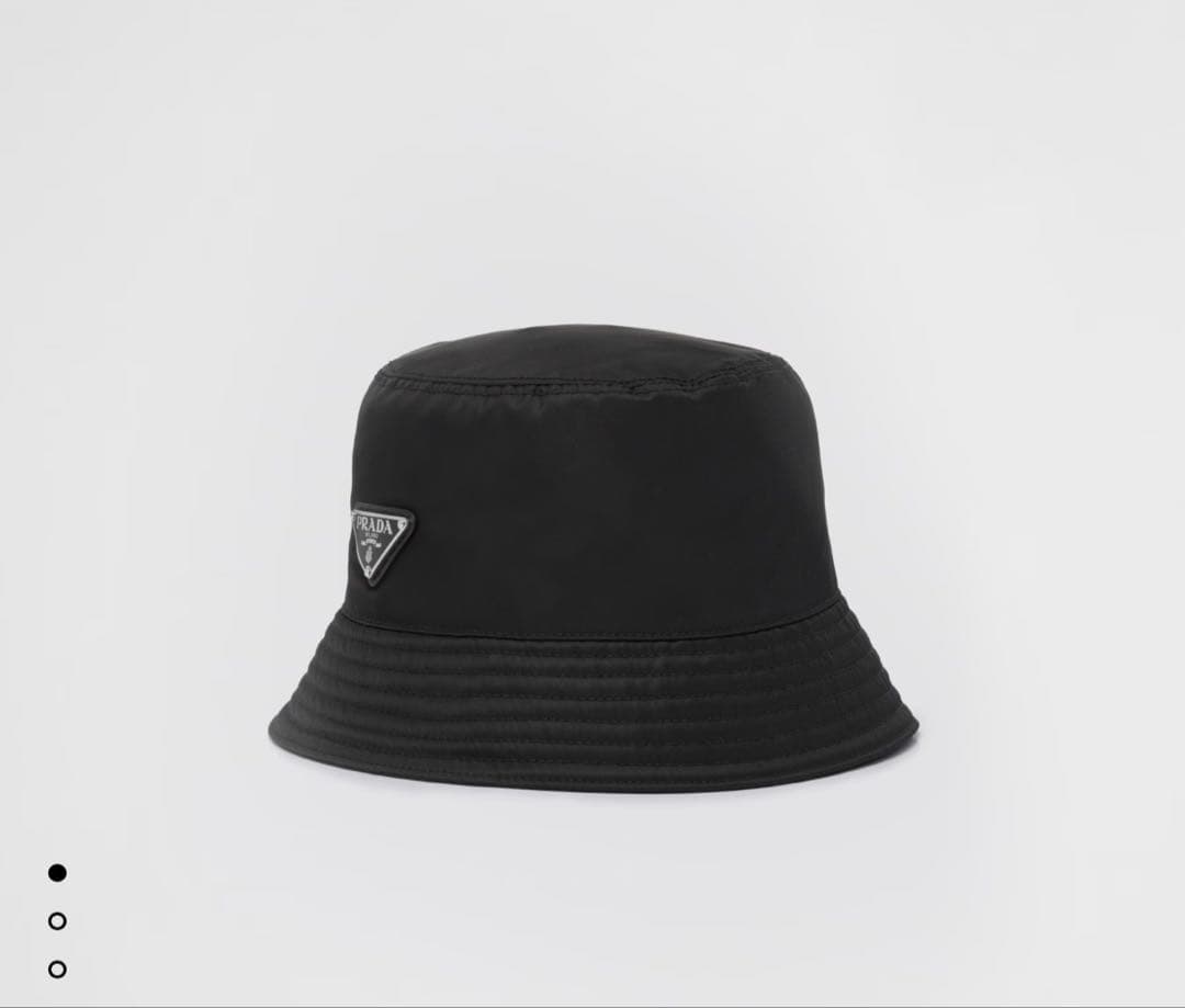 PRADA ナイロン　バケハ