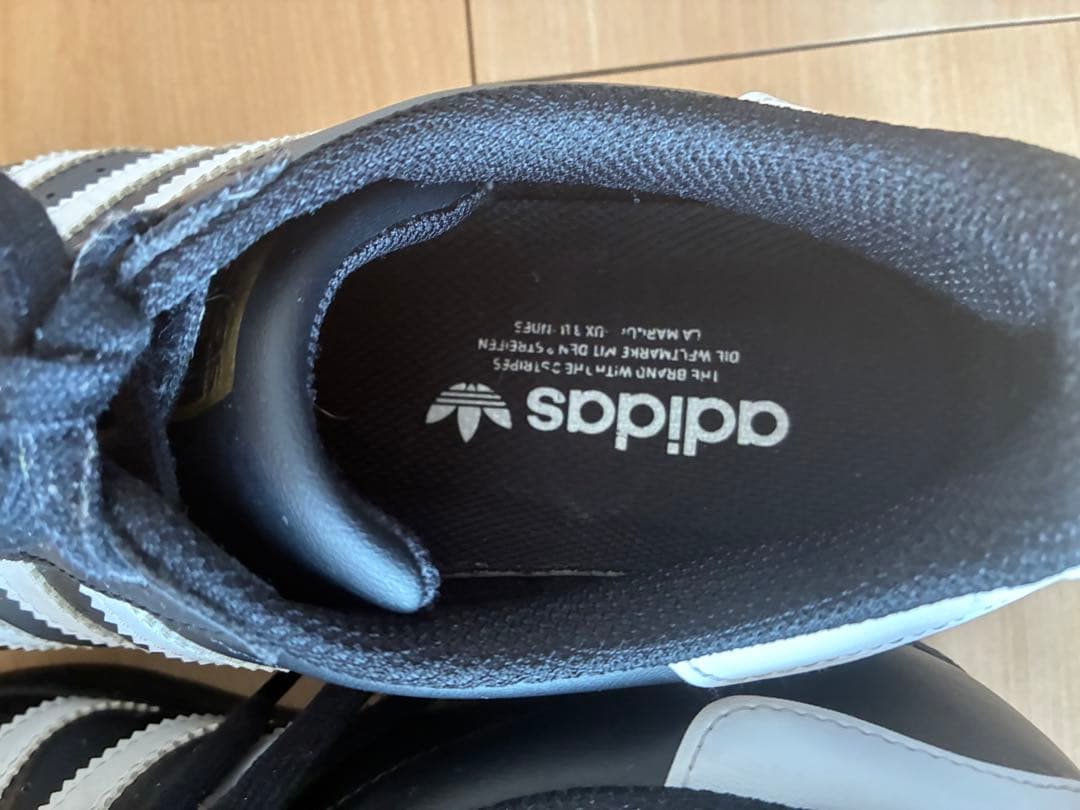 adidas SUPERSTAR 黒/白 スニーカー　25cm 金ベロ