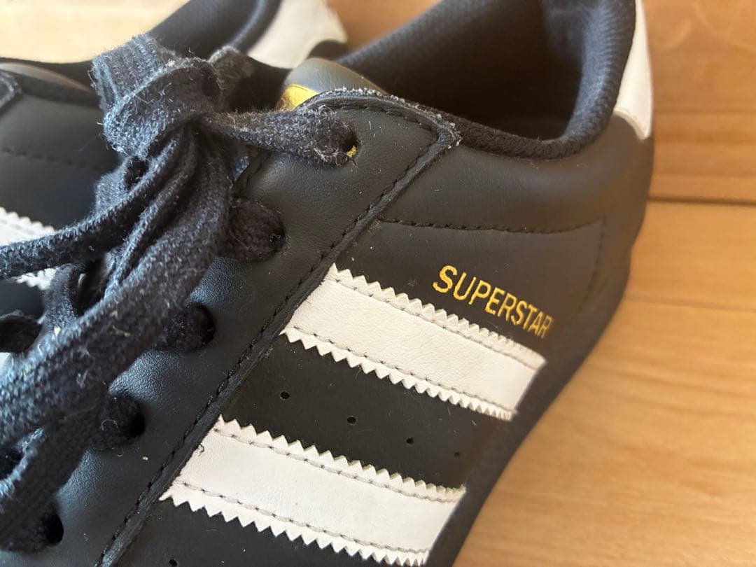 adidas SUPERSTAR 黒/白 スニーカー　25cm 金ベロ