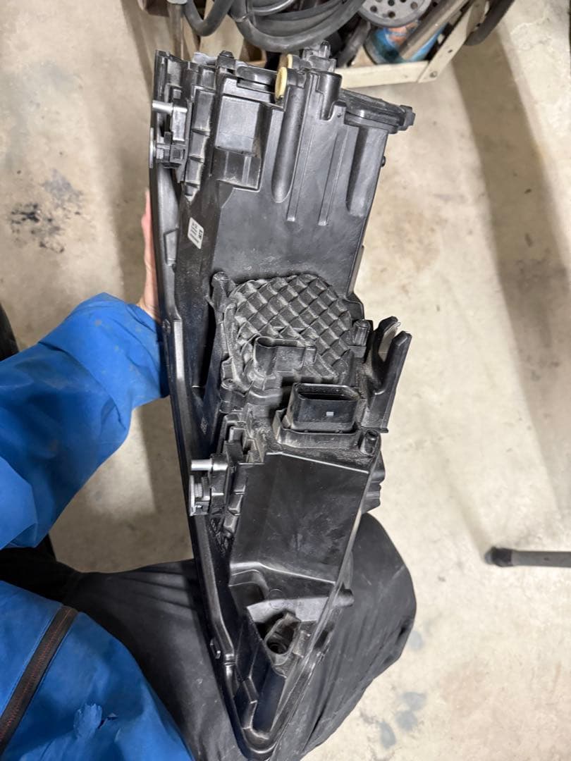 アウディA1右ヘッドライト8X後期